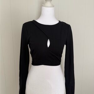 Long-Sleeve Black Cropped Twist Front Top